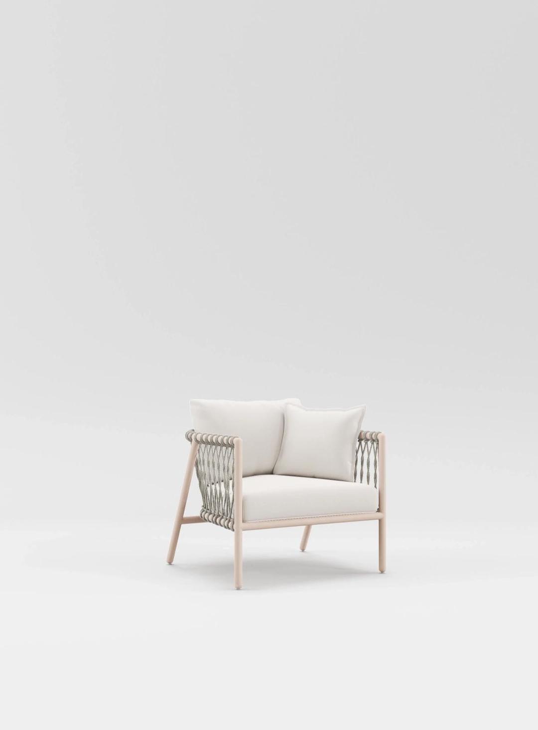 Oscar Lounge Chair