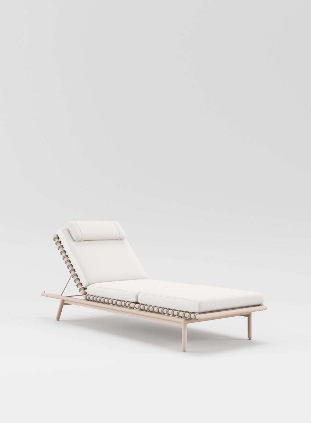 Oscar Chaise Lounge